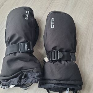 CTR Black Winter Down Mittens